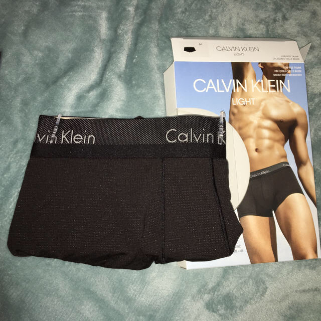 Calvin Klein(カルバンクライン)の 新品 Calvin Klein メンズ ローライズボクサーパンツ  メンズのアンダーウェア(ボクサーパンツ)の商品写真