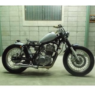 ヤマハ(ヤマハ)のYAMAHA SR400 フルカスタム 車検付き(車体)