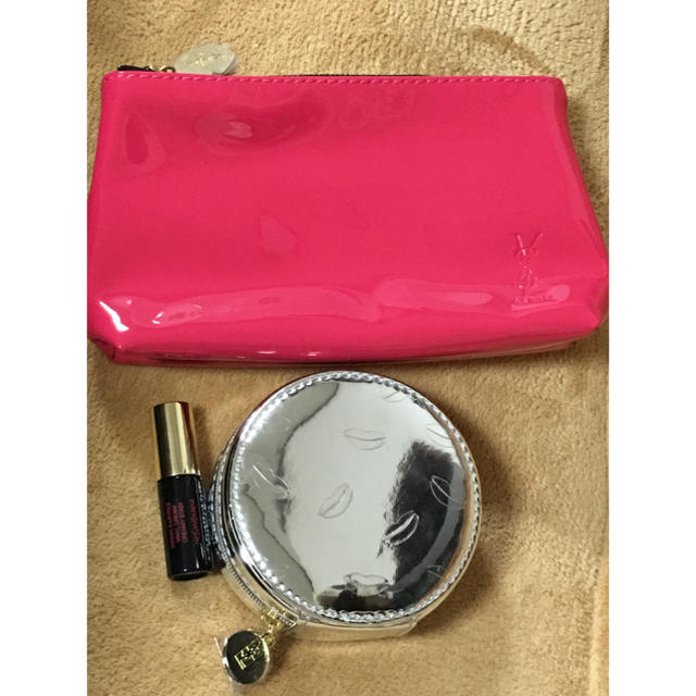 Yves Saint Laurent Beaute(イヴサンローランボーテ)のYSL コスメボックス ポーチ ミニリップセット コスメ/美容のコスメ/美容 その他(その他)の商品写真