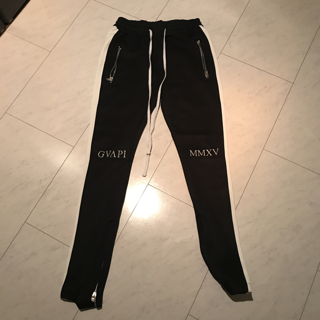 FEAR OF GOD(フィアオブゴッド)のGUAPI TRACK PANTS BLACK メンズのパンツ(その他)の商品写真