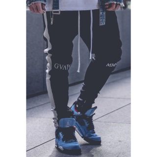 フィアオブゴッド(FEAR OF GOD)のGUAPI TRACK PANTS BLACK(その他)