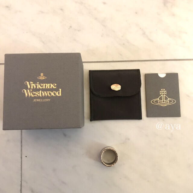 Vivienne Westwood(ヴィヴィアンウエストウッド)のVivienne Westwood ヴィヴィアンウエストウッド スクイグルリング レディースのアクセサリー(リング(指輪))の商品写真