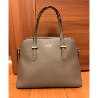 ケイトスペードニューヨーク(kate spade new york)の美品！Kate spade バッグ ハンドバッグ レザー グレー(ハンドバッグ)