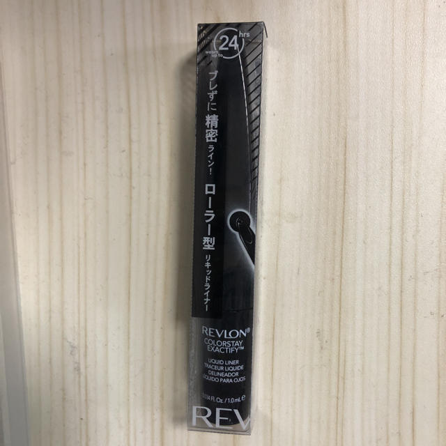 REVLON(レブロン)のL♡様専用 レブロン カラーステイ  アイライナー ブラック コスメ/美容のベースメイク/化粧品(アイライナー)の商品写真