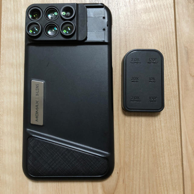 【美品】MOMAX 6in1 iPhone Xカメラレンズ 望遠レンズ スマホ/家電/カメラのスマホアクセサリー(その他)の商品写真