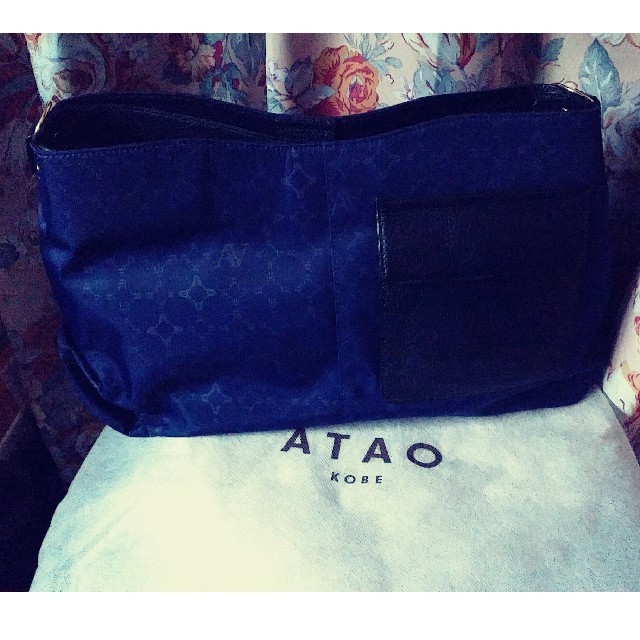 ATAO(アタオ)のATAOエルヴィ モノグラム(ラピスネイビー) レディースのバッグ(トートバッグ)の商品写真