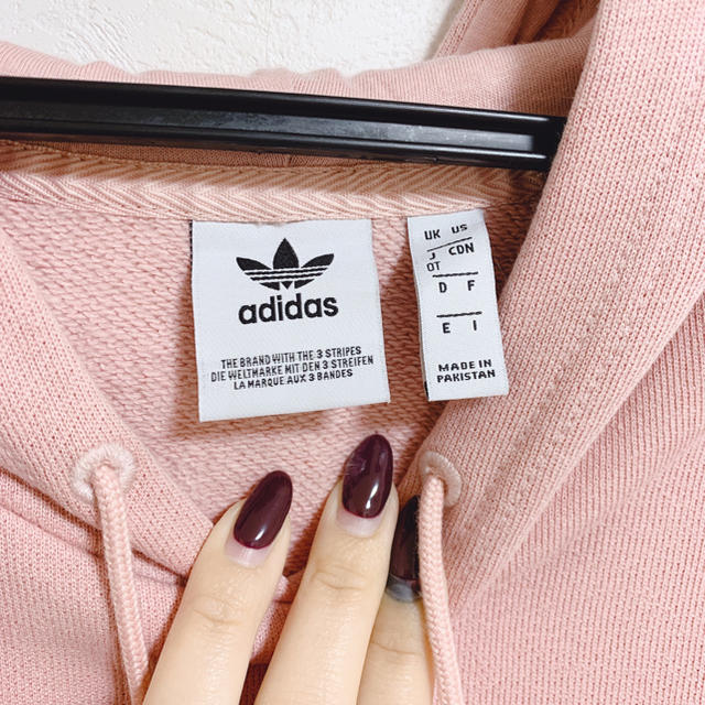 adidas(アディダス)のadidas ピンクトレーナー レディースのトップス(トレーナー/スウェット)の商品写真