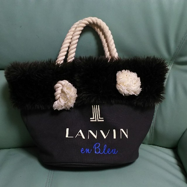 LANVIN en Bleu(ランバンオンブルー)のLANVIN en blue ランバンオンブルー ファー キャンバストートバッグ レディースのバッグ(トートバッグ)の商品写真