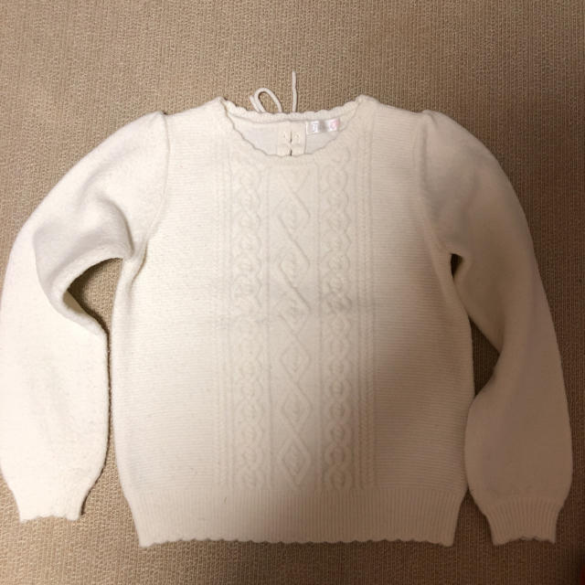Feroux(フェルゥ)のferoux白セーター レディースのトップス(ニット/セーター)の商品写真