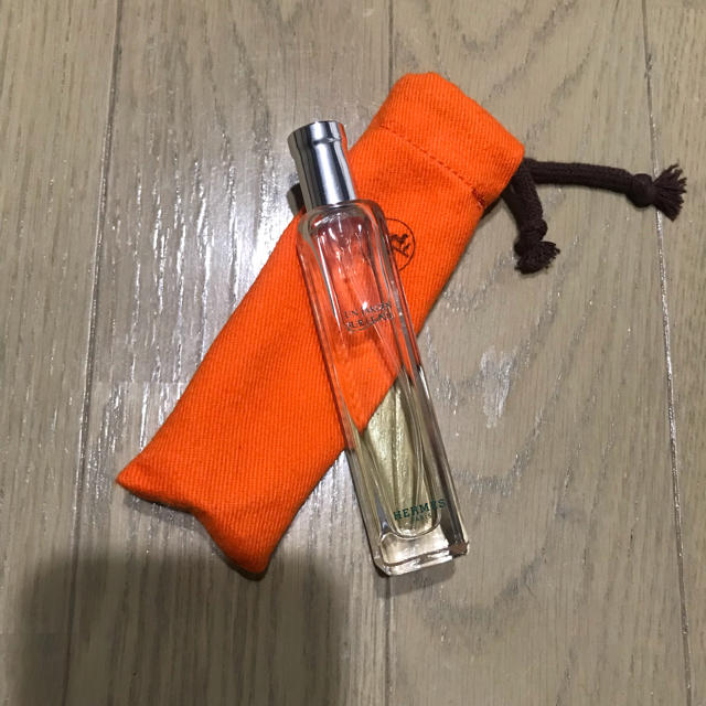 Hermes(エルメス)のHERMES UN JARDIN SUR LE NIL コスメ/美容の香水(香水(女性用))の商品写真