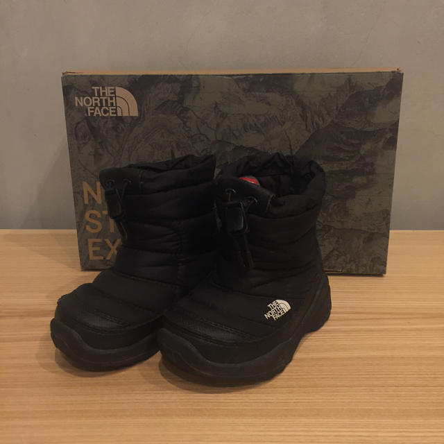 THE NORTH FACE(ザノースフェイス)のnorth face ヌプシ キッズ ブーツ 14cm キッズ/ベビー/マタニティのキッズ靴/シューズ(15cm~)(ブーツ)の商品写真