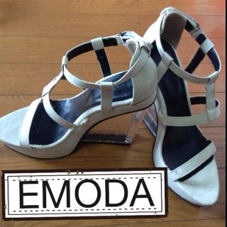 エモダ(EMODA)のEMODA♡クリアヒールサンダル(サンダル)