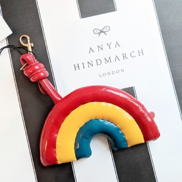 残り１【新品】Anya Hindmarch チャビー レインボー バッグチャーム