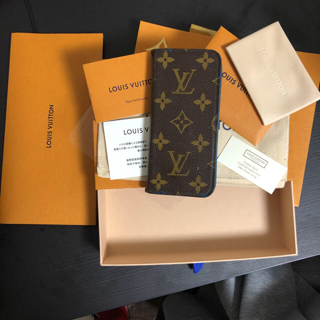 burch アイフォーン7 ケース 三つ折 、 LOUIS VUITTON - LOUIS VUITTON iPhone8ケース 証明書付きの通販 by ミキヤマン's shop｜ルイヴィトンならラクマ