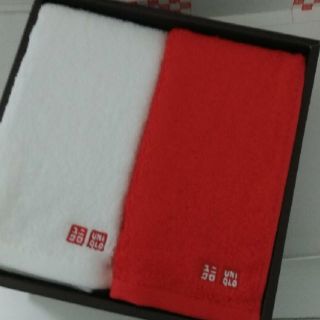 ユニクロ(UNIQLO)の随時値下げしてます様 専用ユニクロ タオル 2枚 (タオル/バス用品)