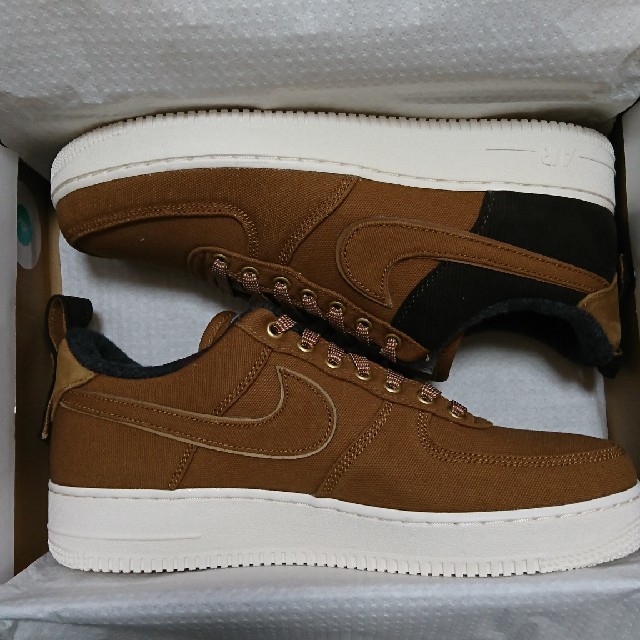 NIKE(ナイキ)の【あ様専用】Air Force 1 Premium x Carhartt

 メンズの靴/シューズ(スニーカー)の商品写真