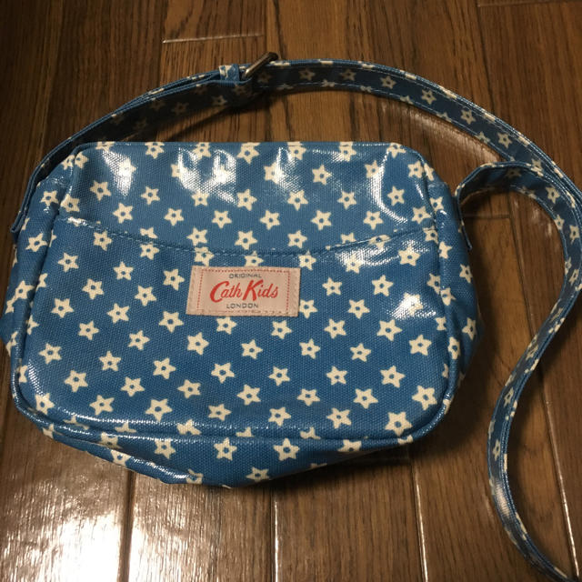 Cath Kidston(キャスキッドソン)のタイムセール！キャスキッドソン Kidsポシェット ショルダー キッズ/ベビー/マタニティのこども用バッグ(ポシェット)の商品写真