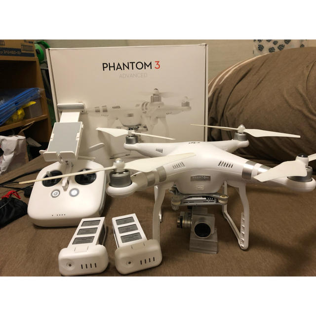 phantom(ファントム)のドローンDJI Phantom3 Advanced 2.7kカメラ スマホ/家電/カメラのスマホ/家電/カメラ その他(その他)の商品写真