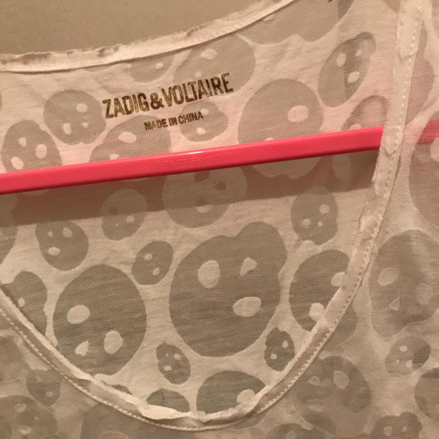 Zadig&Voltaire(ザディグエヴォルテール)のドクロ柄Tシャツ レディースのトップス(Tシャツ(半袖/袖なし))の商品写真