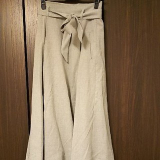 オゾック(OZOC)のグレーのロングスカート(ロングスカート)