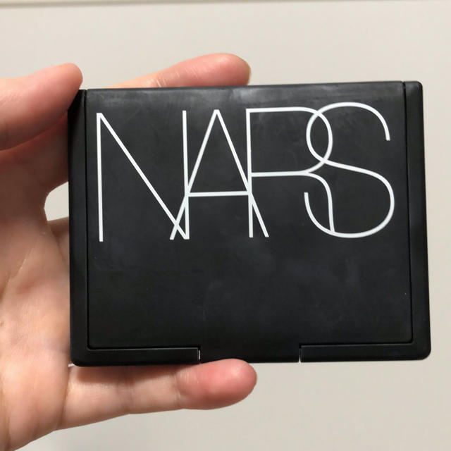 NARS(ナーズ)のNARS ライトリフレクティングセッティングパウダー  プレストN 1412 コスメ/美容のベースメイク/化粧品(フェイスパウダー)の商品写真
