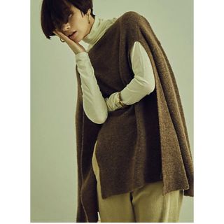 ビューティアンドユースユナイテッドアローズ(BEAUTY&YOUTH UNITED ARROWS)のlittle suzie リトルスージー スリットプルオーバー(ニット/セーター)