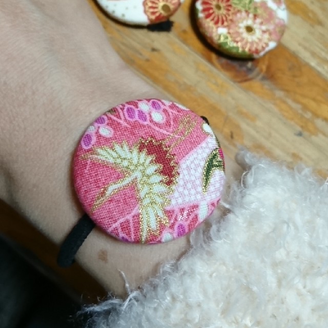 新春❀和柄の大きめくるみボタンヘアゴム(ピンク) BARGAIN 7407円