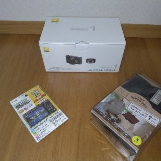 ニコン(Nikon)のNikon1 J5 ダブルレンズキット(ミラーレス一眼)