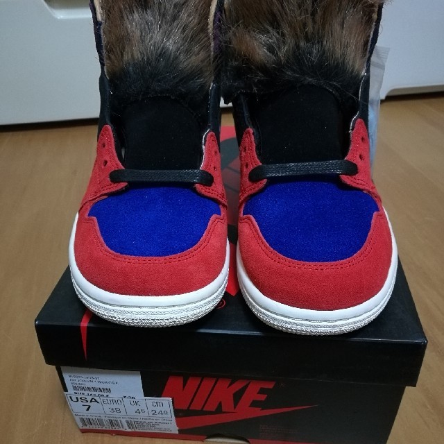 24cm Jordan 1 Retro High Aleali May