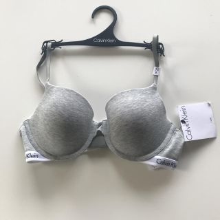 カルバンクライン(Calvin Klein)の新品☆カルバンクライン下着☆ブラジャーC80 C75カップ付き(ブラ)