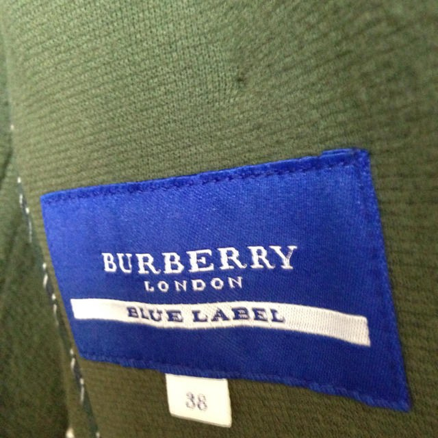 BURBERRY(バーバリー)のジャケット、ボーダータートルニット レディースのジャケット/アウター(ミリタリージャケット)の商品写真