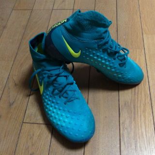 ナイキ(NIKE)のごろごろ様々限定　ナイキ　NIKE MAGISTA　サッカースパイク　26cm(サッカー)