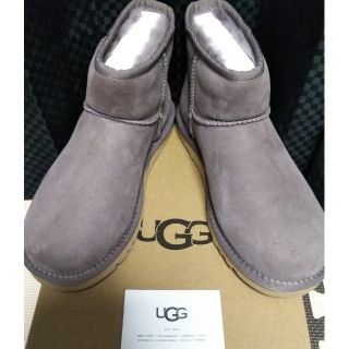 アグ(UGG)のNANAKO様専用【新品】UGGクラシックミニブーツ（ストーミーグレー24cm）(ブーツ)