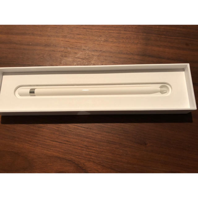 Apple(アップル)の【ほぼ新品】Apple pencil スマホ/家電/カメラのPC/タブレット(タブレット)の商品写真