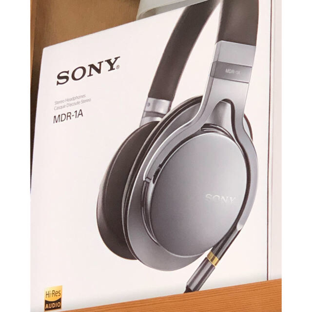 SONY(ソニー)のSONY MDR-1A ヘッドホン スマホ/家電/カメラのオーディオ機器(ヘッドフォン/イヤフォン)の商品写真