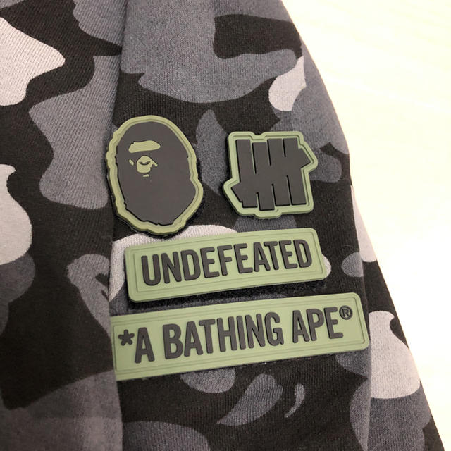 UUDEFEATED A BATHING APE  スウェット