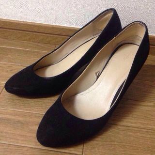 ザラ(ZARA)のZARA 黒 ベロア パンプス(ハイヒール/パンプス)