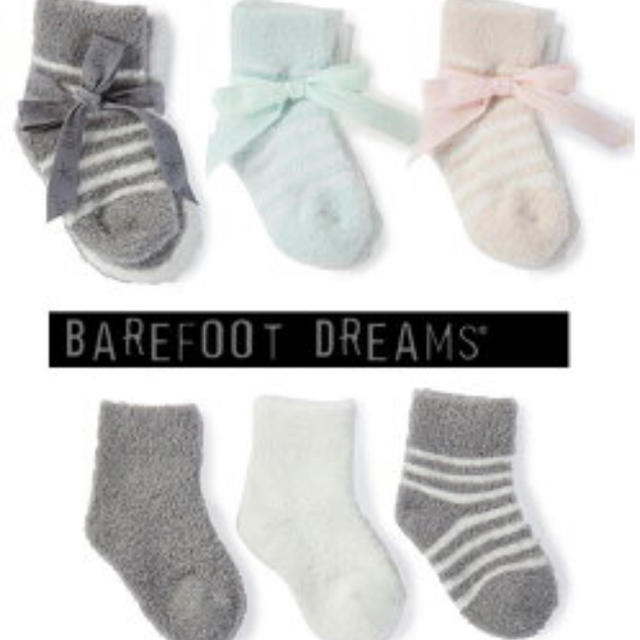 BAREFOOT DREAMS(ベアフットドリームス)のベアフットドリームズ キッズ/ベビー/マタニティのこども用ファッション小物(靴下/タイツ)の商品写真