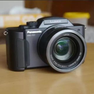 パナソニック(Panasonic)のデジタルカメラ digital camera(デジタル一眼)