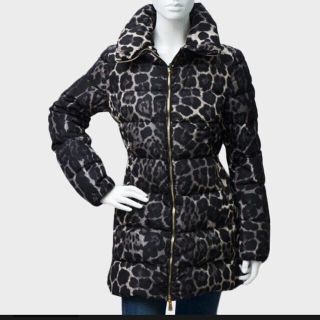 モンクレール(MONCLER)のひろくん様専用 新品 モンクレール MONCLER TORSELLE (ダウンジャケット)