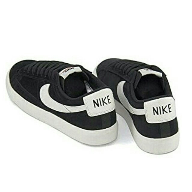 BEAUTY&YOUTH UNITED ARROWS(ビューティアンドユースユナイテッドアローズ)の今季新品 BYユナイテッドアローズ NIKE ブレーザーlow 黒 24.5cm レディースの靴/シューズ(スニーカー)の商品写真