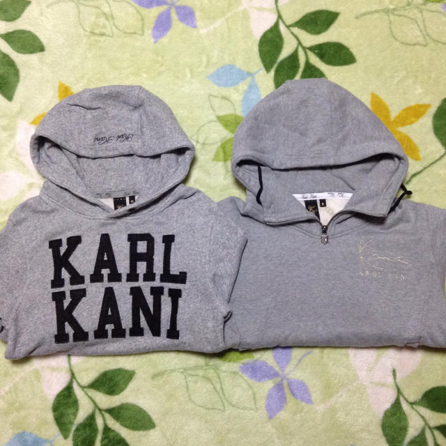 Karl Kani(カールカナイ)のKARL KANI 2枚セット XS.S メンズのトップス(パーカー)の商品写真