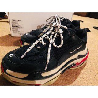 バレンシアガ(Balenciaga)の【値下げ可】BALENCIAGA TRIPLE S 43(スニーカー)