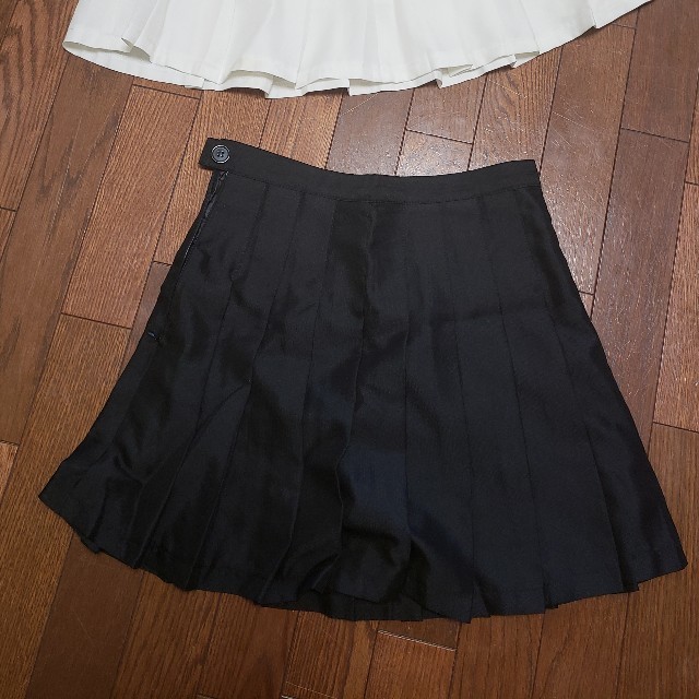 GOGOSING(ゴゴシング)のgogoshingテニススカート☆白黒セット レディースのスカート(ミニスカート)の商品写真