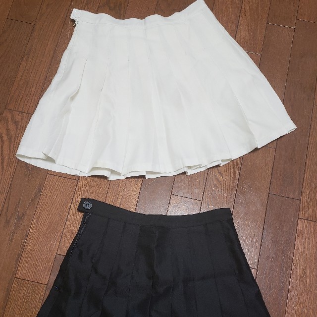 GOGOSING(ゴゴシング)のgogoshingテニススカート☆白黒セット レディースのスカート(ミニスカート)の商品写真