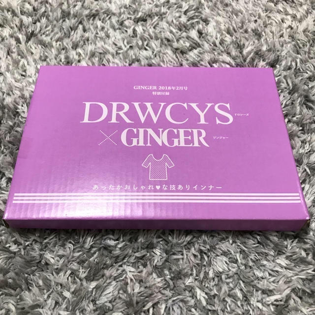 DRWCYS(ドロシーズ)の送料込み♡ドロシーズのあったか黒インナー♡新品未使用♡DRWCYS レディースの下着/アンダーウェア(アンダーシャツ/防寒インナー)の商品写真