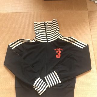 adidas(ルームウェア/パジャマ ・ ホワイト/白色系)のフリマ adidas(ルームウェア/パジャマ ・ ホワイト/白色系)のフリマ