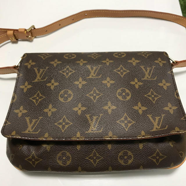 ルイヴィトン ミュゼットタンゴ ショートショルダー - carolinagelen.com