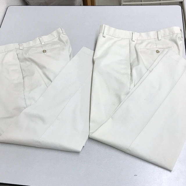 L.L.Ｂean チノパン？ホワイト パンツ ズボン 34.35.2枚セット メンズのパンツ(チノパン)の商品写真
