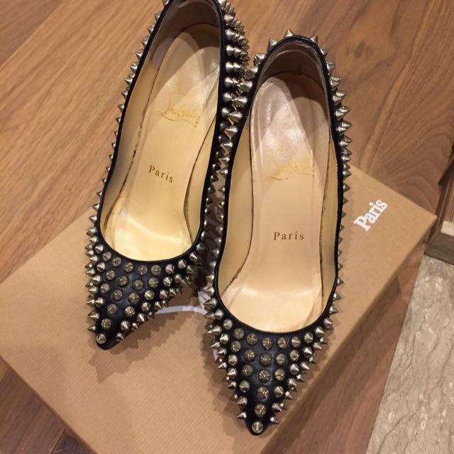 Christian Louboutin(クリスチャンルブタン)のChristian Louboutin レディースの靴/シューズ(ハイヒール/パンプス)の商品写真